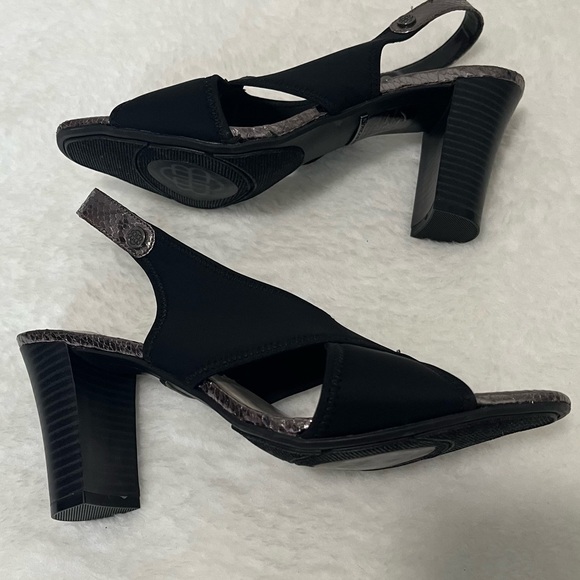 Dana Buchman size 8 1/2 med open toe heel - Picture 11 of 12